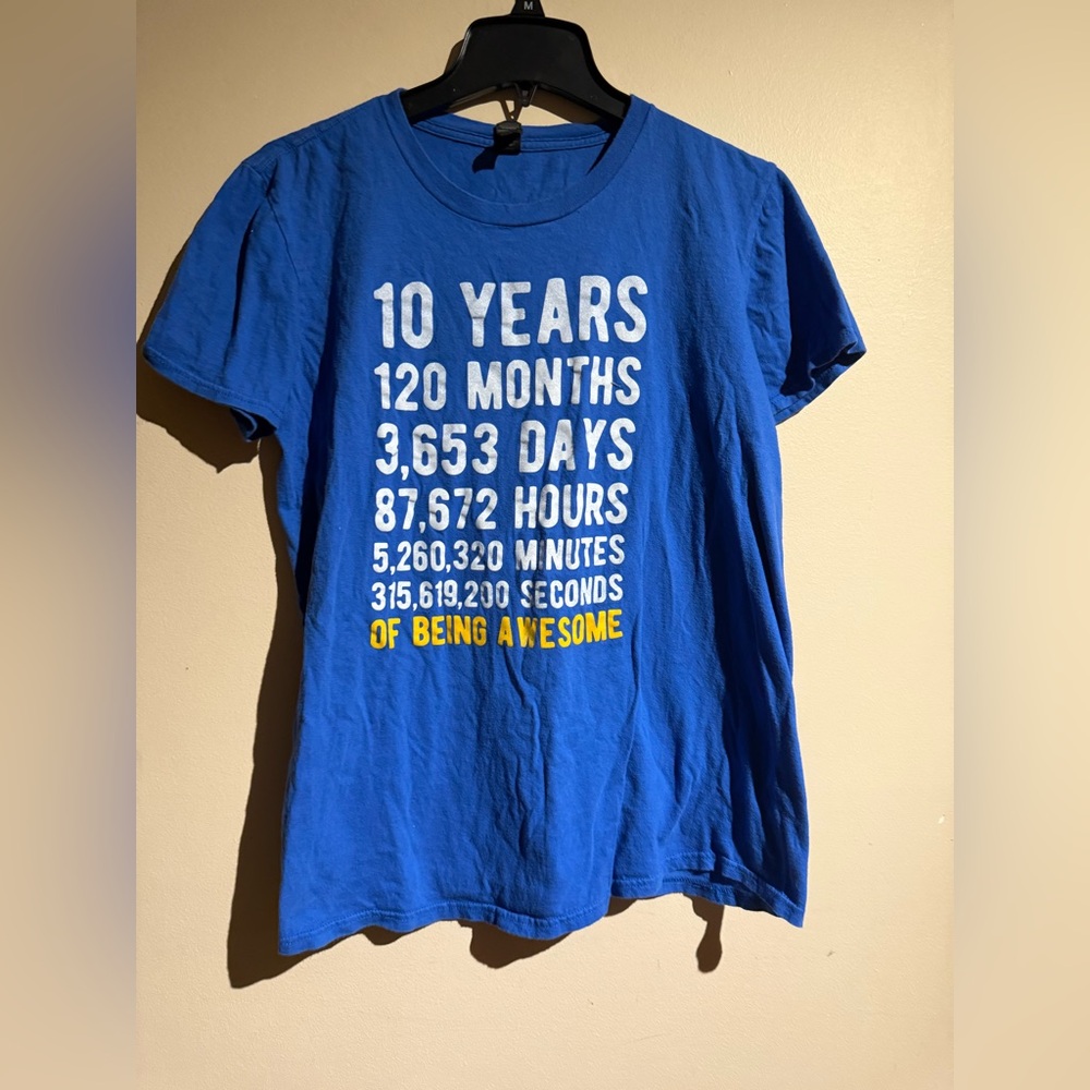 Boys Size Medium 10 Years Of Being Awesome Blue Graphic T-Shirt